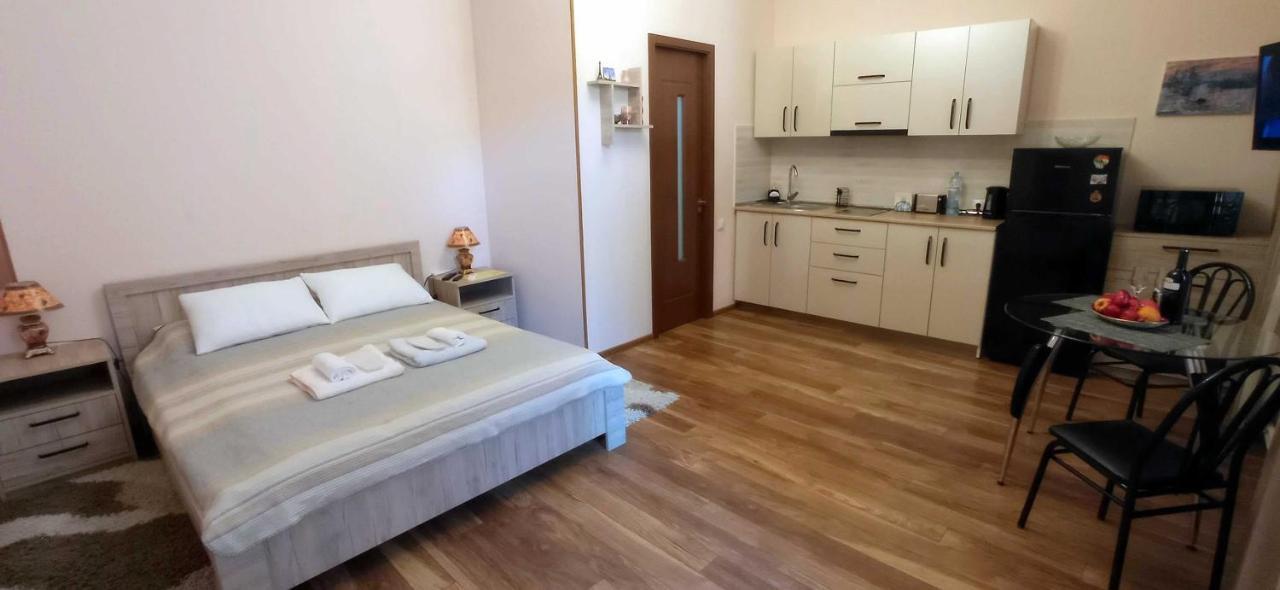 La Maison #7 Tiflis Dış mekan fotoğraf